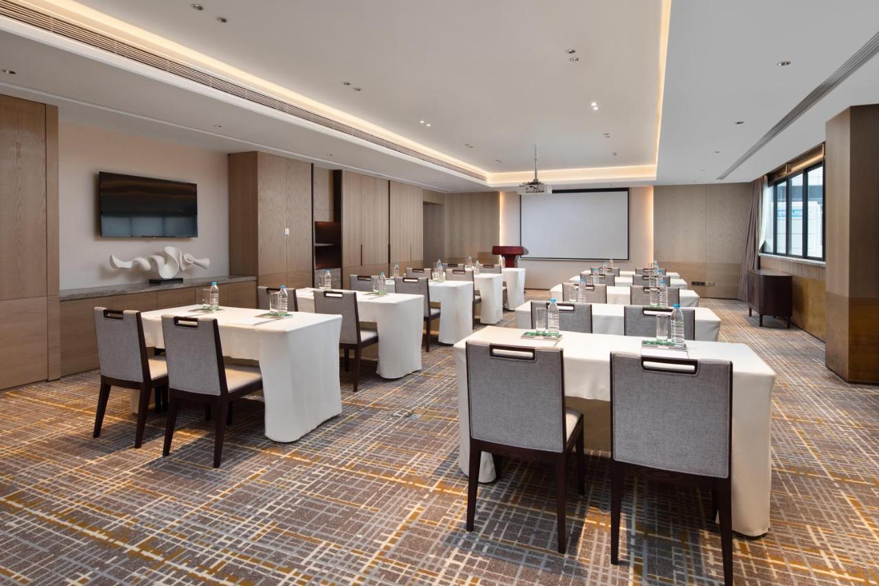 Holiday Inn & Suites Sanya Yalong Bay Eksteriør billede