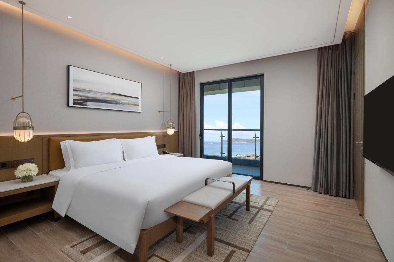 Holiday Inn & Suites Sanya Yalong Bay Eksteriør billede