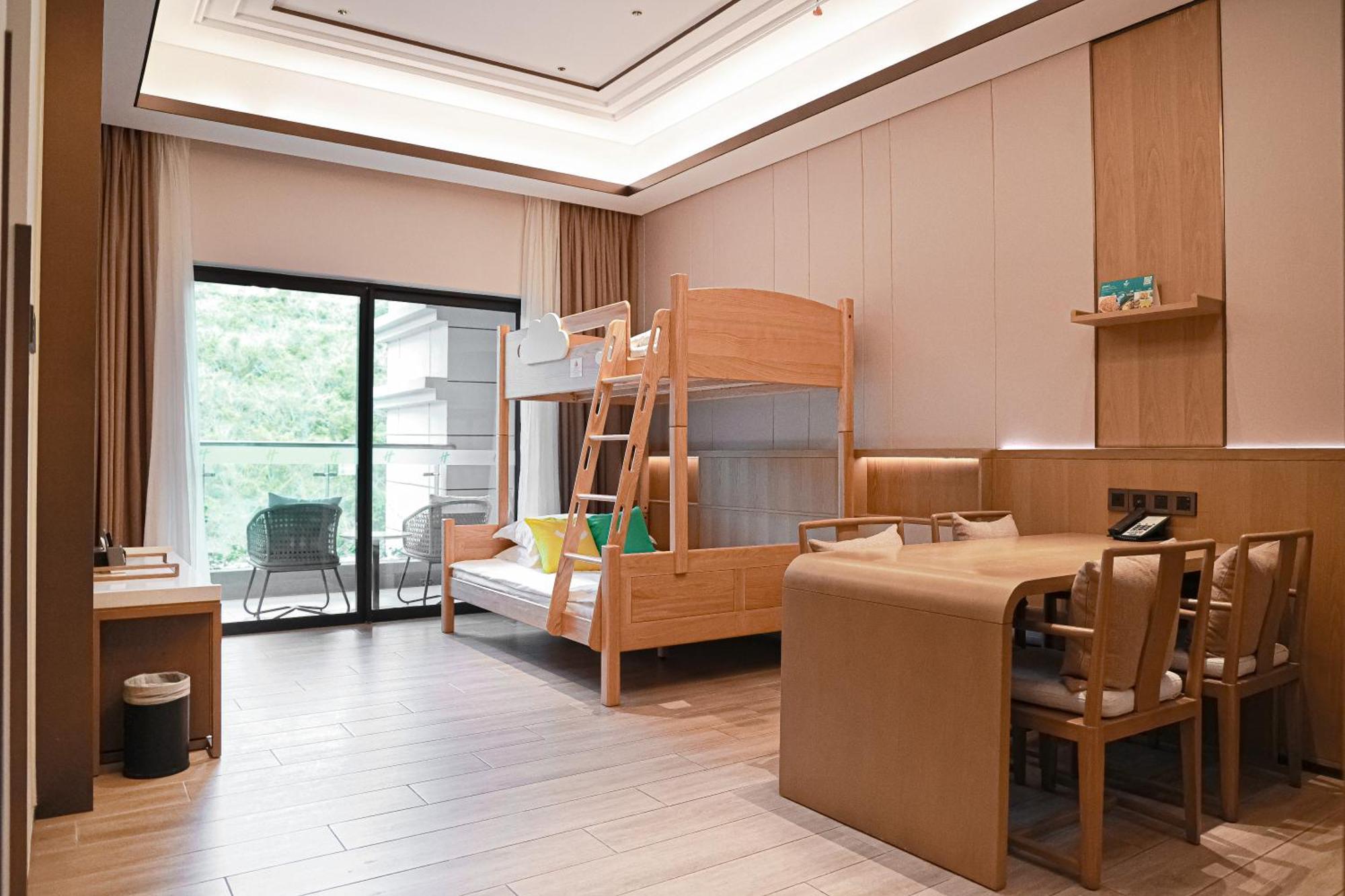 Holiday Inn & Suites Sanya Yalong Bay Eksteriør billede